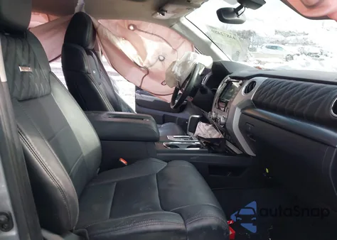 2021 Toyota Tundra Platinum из США, поврежденный, VIN 5TFAY5F1XMX034647